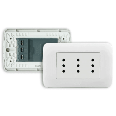 TOMA CORRIENTE TRIPLEX 10A 250V BLANCO ARMADO1