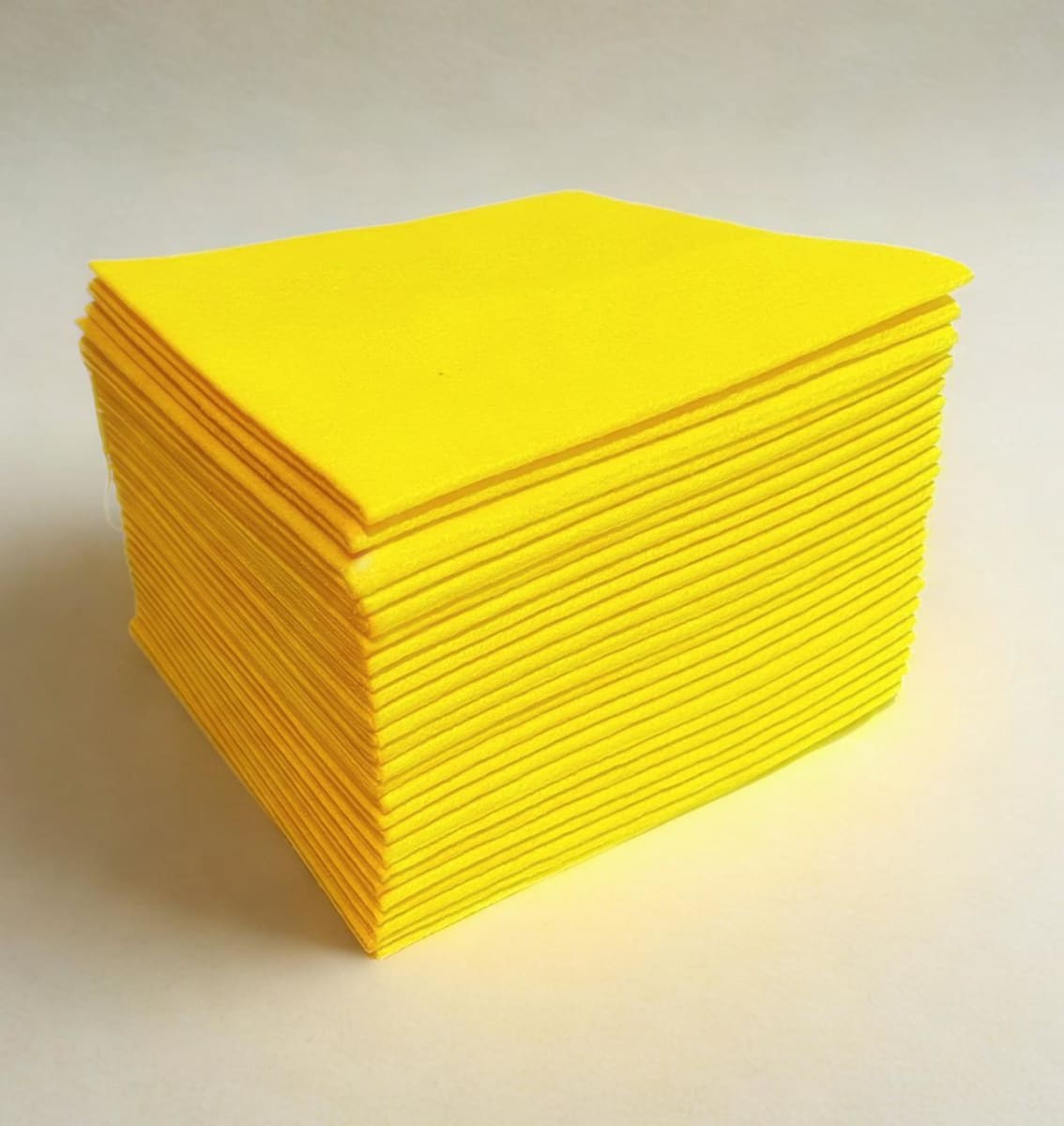 - Paño Multiuso Amarillo 38x40 cms Pack x 25 unidades1