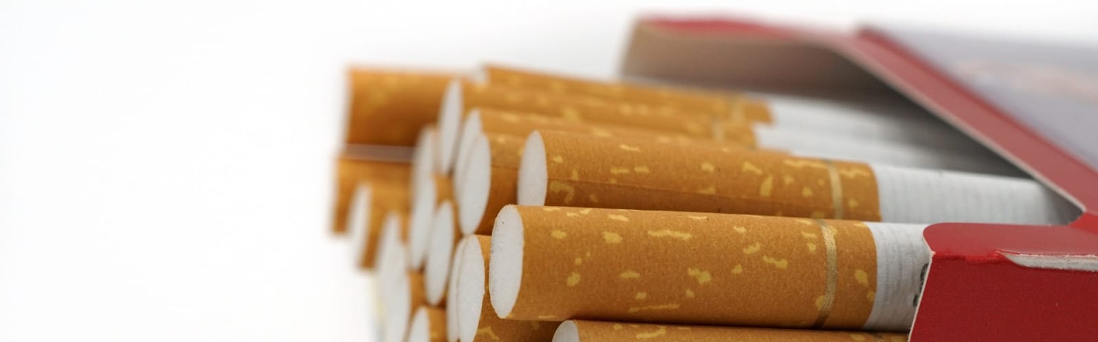 Cigarros y Accesorios