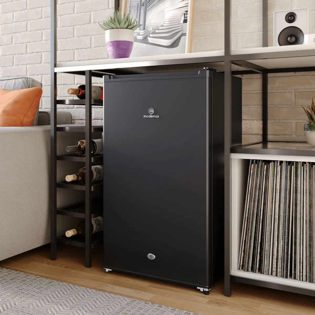MINIBAR 90 LTS MMB 91 BLK MADEMSA5