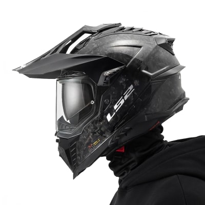 MX701 Explorer Carbon Forged Negro Brillo1