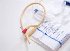 ENFERMERIA DOMICILIARIA - INSTALACION DE SONDA FOLLEY