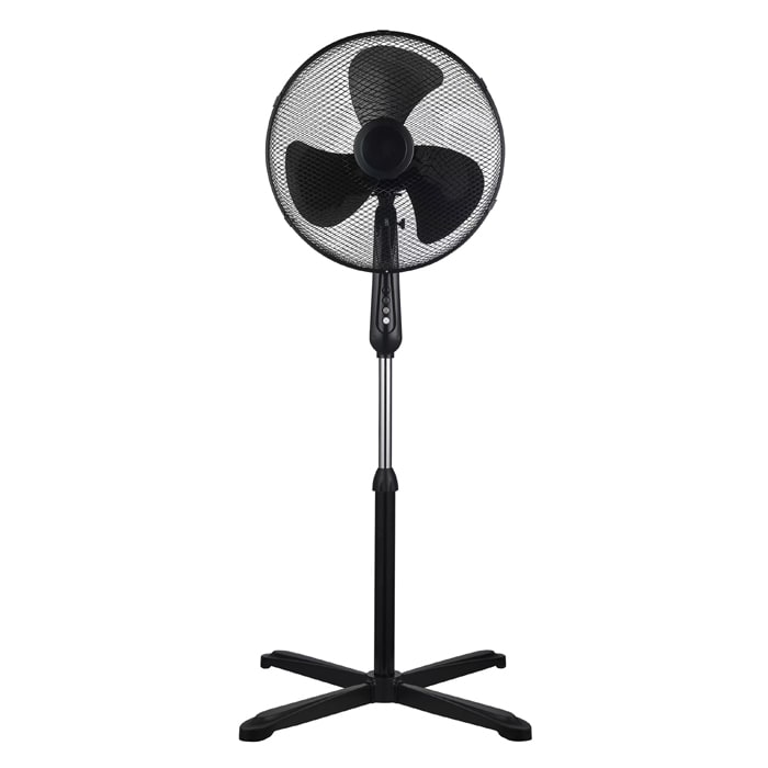 Ventilador pedestal negro Bestherm de frente, con su base amplia