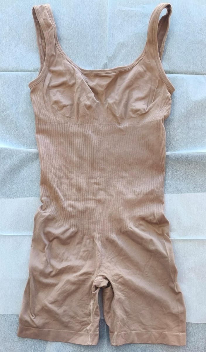 FAJA REDUCTORA FEMENINA - SOPORTE GRUESO1
