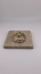 OLIVIA CHAIN