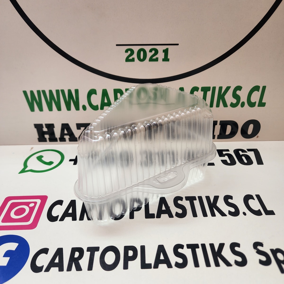 TRIANGULAR 7187 ALTO1