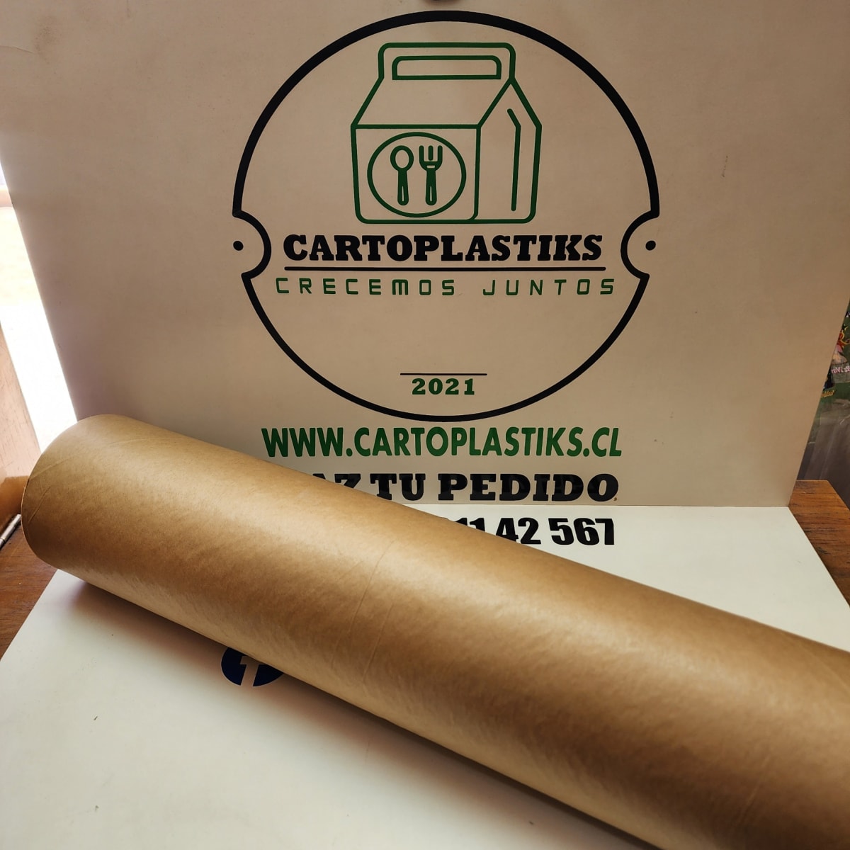 ROLLO PAPEL KRAFT 57X230 MTS1