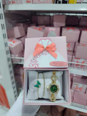 SET DE RELOJ  VESTIDO ROSA
