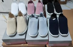 ZAPATILLA SIN CORDONES