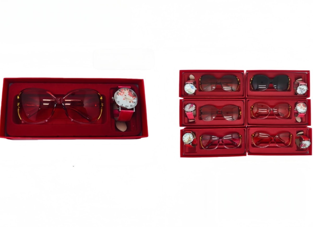 RELOJ CON LENTES CAJA ROJA1