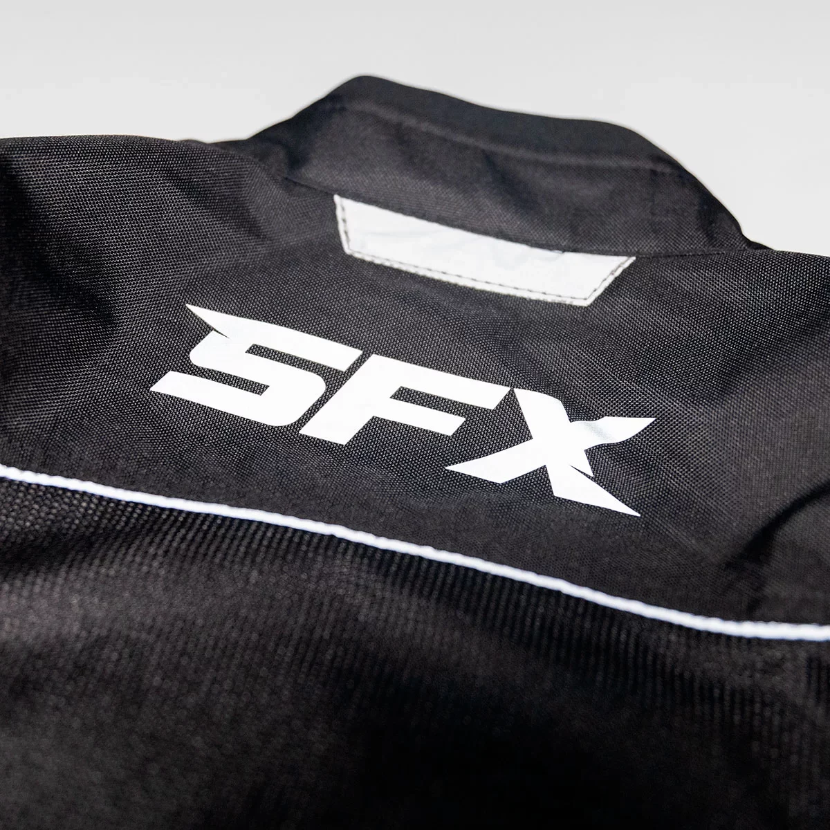 CASACA SFX STREET MJ NEGRO/FUCSIA2