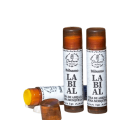 Omtara/ bálsamo labial