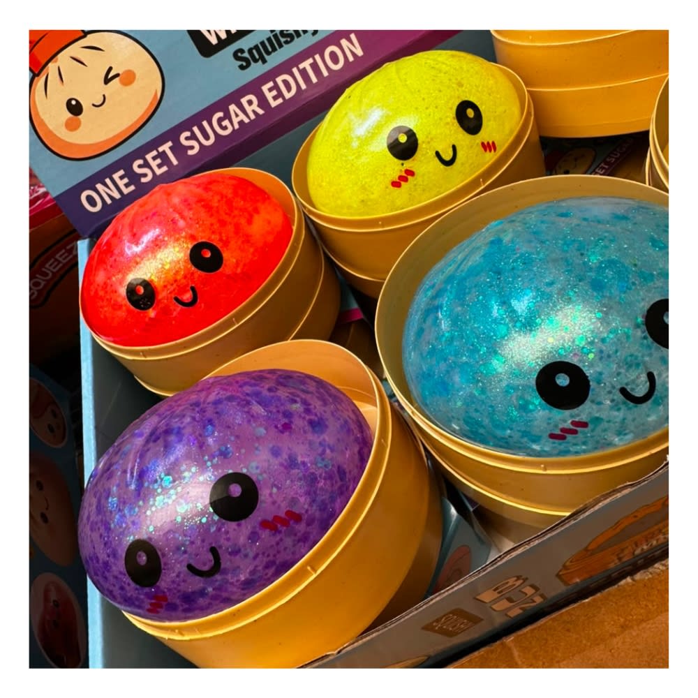 SQUISHY DUMPLING BRILLANTE CON ORBIS Y LUCES1