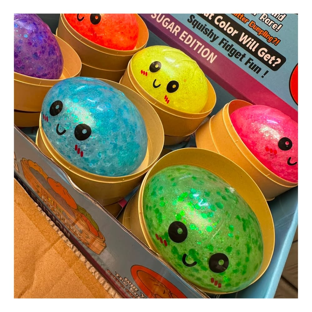 SQUISHY DUMPLING BRILLANTE CON ORBIS Y LUCES3