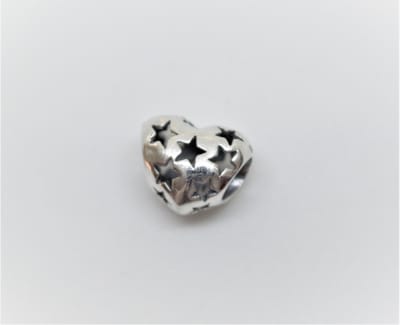 CHARM CORAZON ESTRELLADO