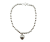 PULSERA ESFERAS Y CORAZÓN1