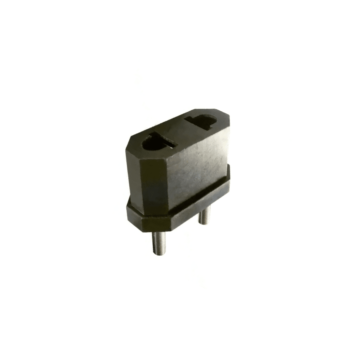 ADAPTADOR ENCHUFE PLANO A REDONDO (P-513) OPALUX2