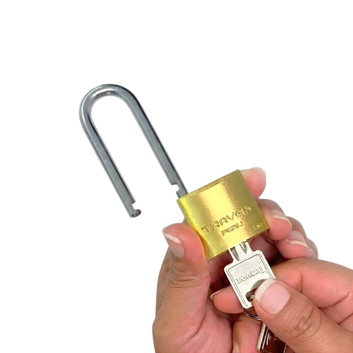 CANDADO 30MM ARCO LARGO TRAVEX2