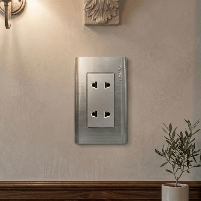 TOMA DOBLE METAL (OP-S04I) OPALUX2