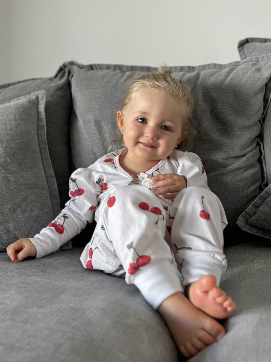 PIJAMA LARGO LAURA INGALS CEREZAS2