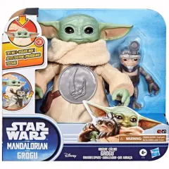 Star Wars la película Grogu Bloom Abraza