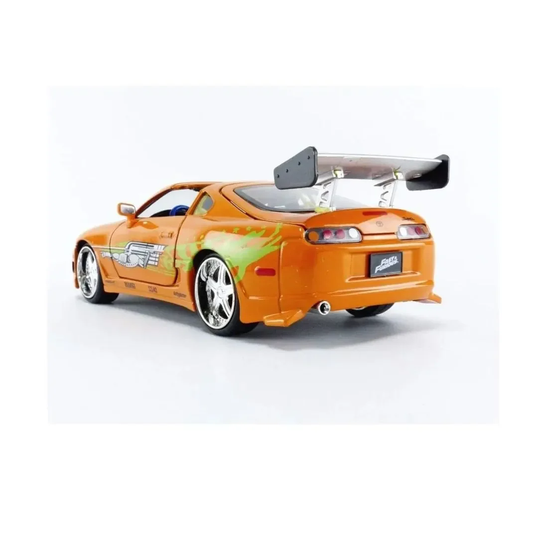 RAPIDOS Y FURIOSOS DIECAST TOYOTA SUPRA 1995 ESCALA 1:24 CON FIGURA3