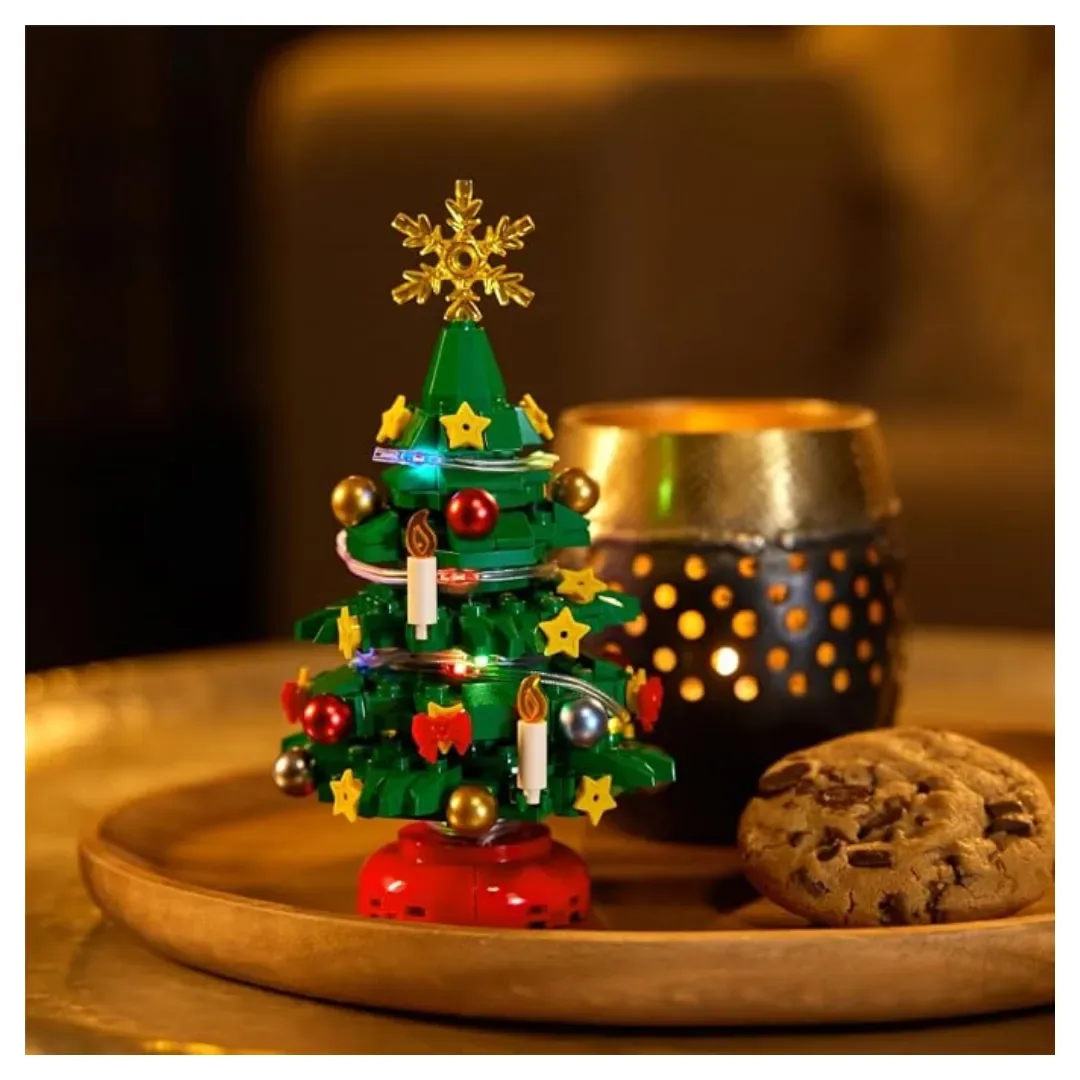 Árbol de Navidad de Construcción con Luces LED y Accesorios – 185 Piezas2