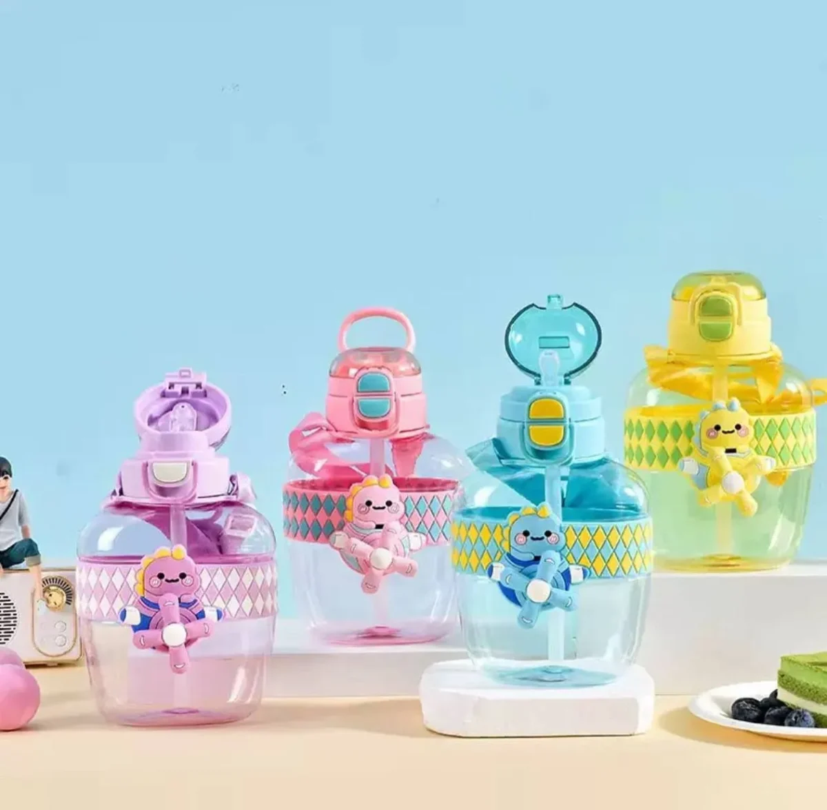 Tomatodo de plastico con capacidad de 900 ML1