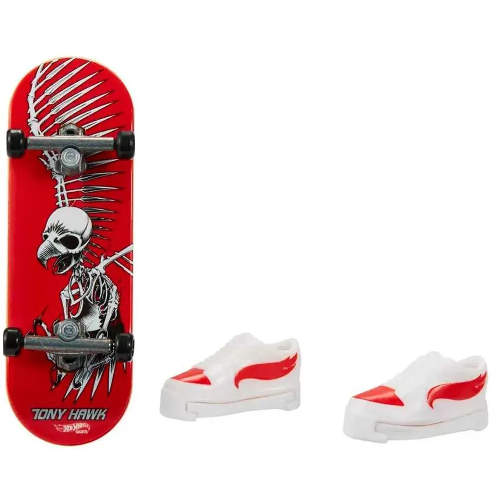 Hot Wheels Patineta + tenis Surtido6