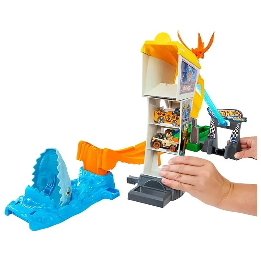 Hot Wheels RacerVerse Pista Jurassic World2