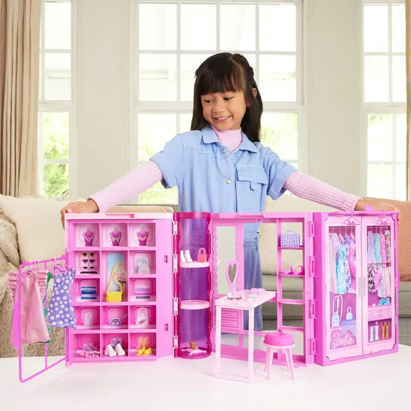 Barbie Closet de los Sueños con Accesorios y Muñeca6