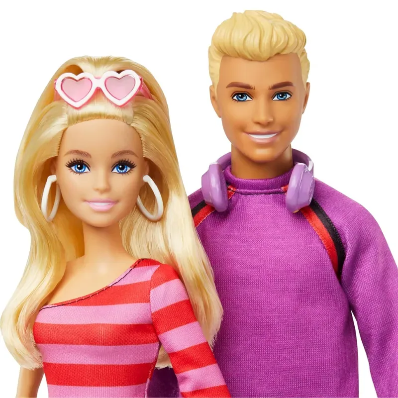 Barbie y Ken en Patinetas Fashionistas 65 Aniversario4