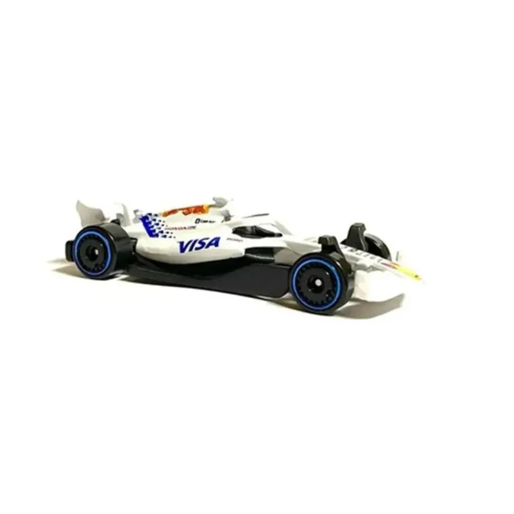 Hot Wheels Visa Cash App Racing Bulls Formula One2