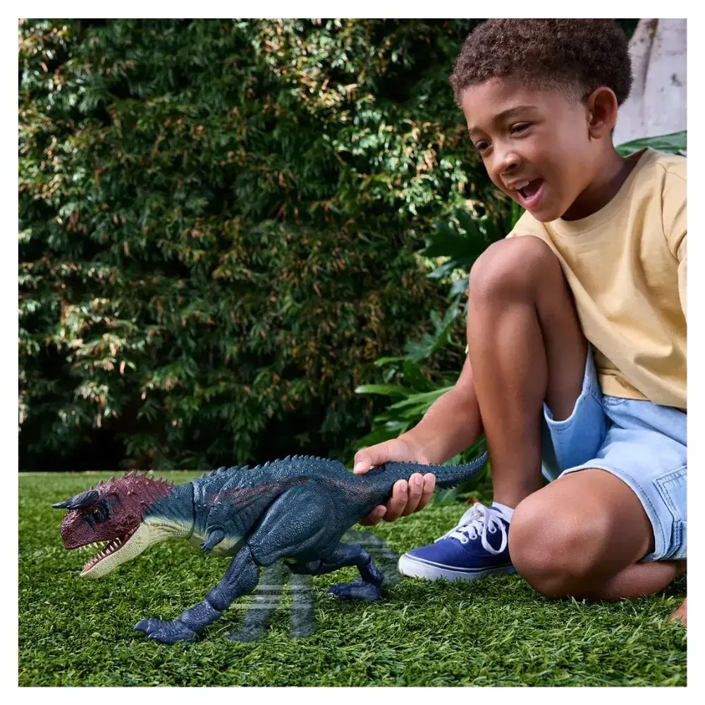 Jurassic World Carnotaurus Embiste y Muerde - Dinosaurio con Movimiento de Ataque y Sonidos6