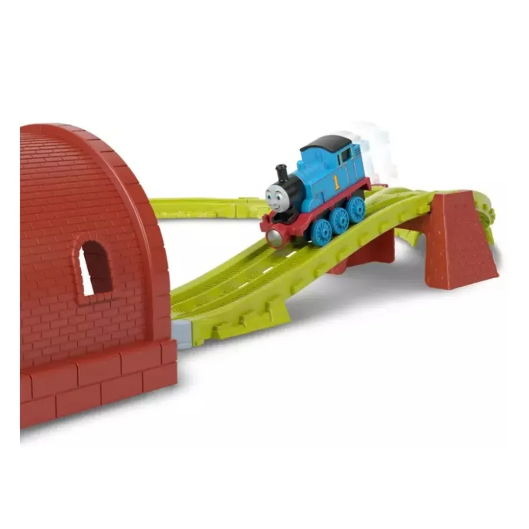 Tren Thomas & Friends Bell Station de Fisher-Price con locomotora Thomas de empuje y vías3
