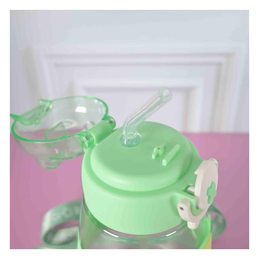 Tomatodo Verde de plástico con capacidad de 600 ML2