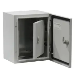 Tablero Metálico 300x250x200mm con Puerta Interior