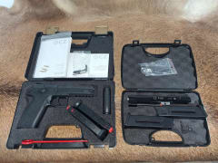 PISTOLA CZ P09 .9MM CON KIT DE CONVERSION .22LR