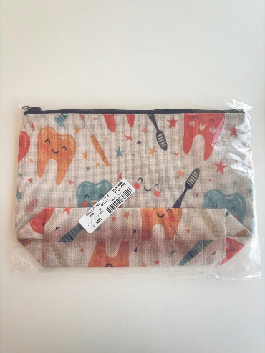 Estuche diseño dental3