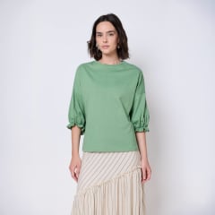 Polera Aura verde bambu