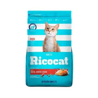 RICOCAT ADULTOS CARNE, SALMÓN Y LECHE1
