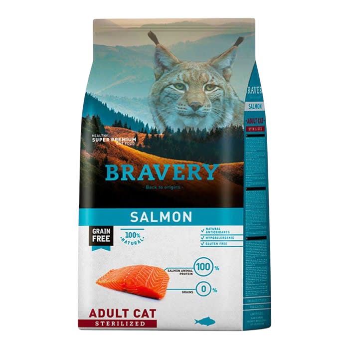 Bravery Gato salmon esterilizado adulto 7 kg
