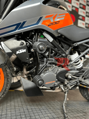 SLIDER KTM DUKE 200 DOBLE TOPE - KN1