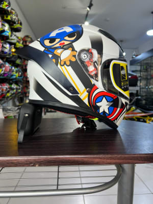 CASCO INTEGRAL SOMAN KIDS CAPITAN AMERICA BLANCO2