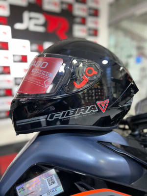CASCO INTEGRAL FIBRA GIGA NEGRO SOLID BRILLO1