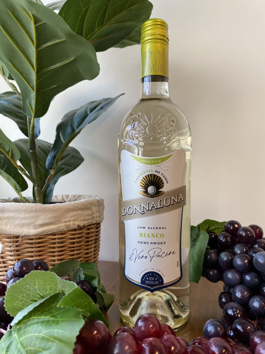 Vino Donna Luna 750cc3