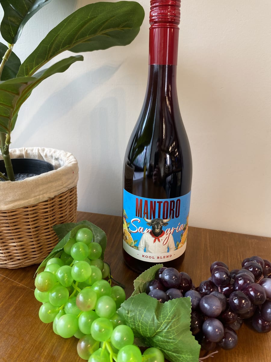 Sangria Mantoro 750cc1