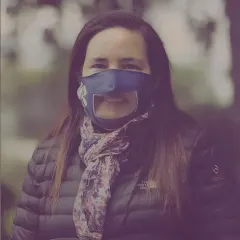 La cruzada detrás de las mascarillas con ventanas