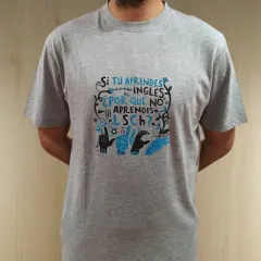 Polera Si tú aprendes inglés, ¿por qué no aprendes LSCh? - Gris - Bicolor