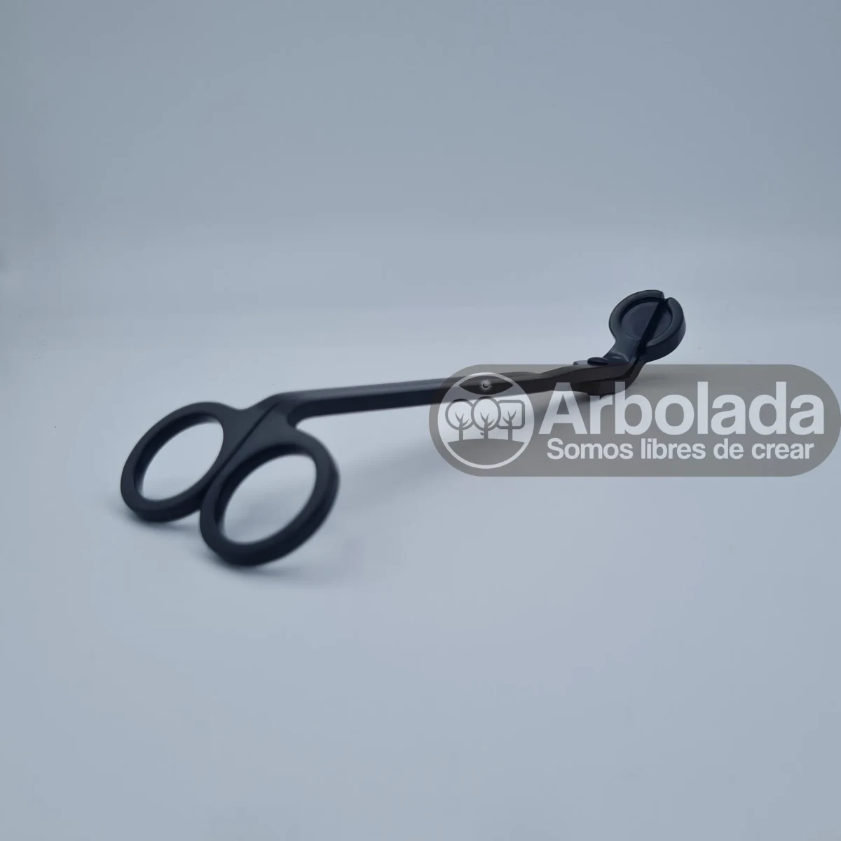 Tijera corta mecha velas1